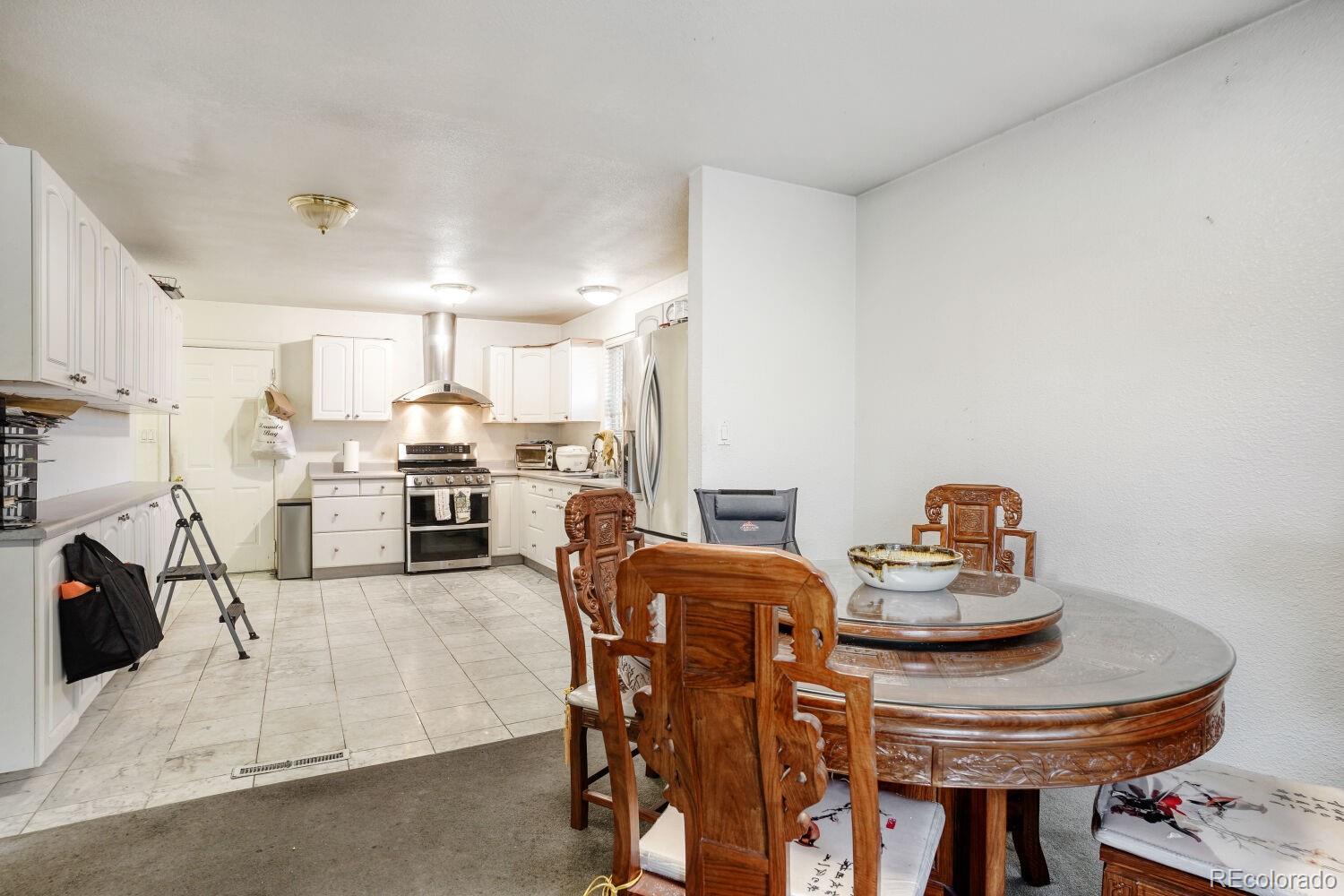 513 S Magnolia Lane Denver CO 80224