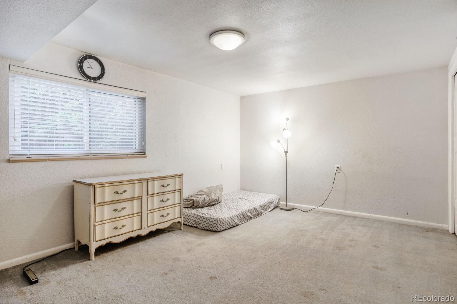 513 S Magnolia Lane Denver CO 80224