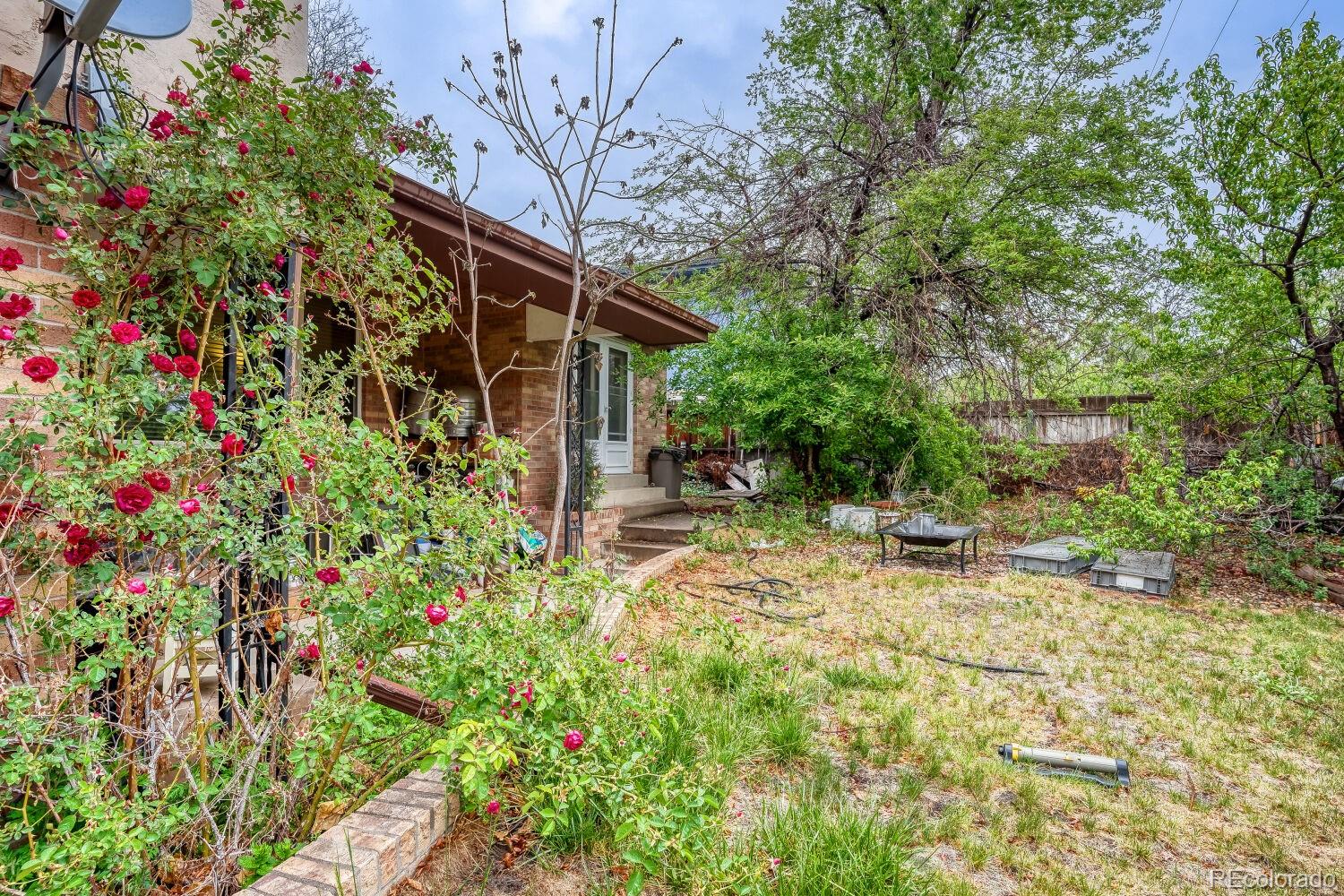513 S Magnolia Lane Denver CO 80224