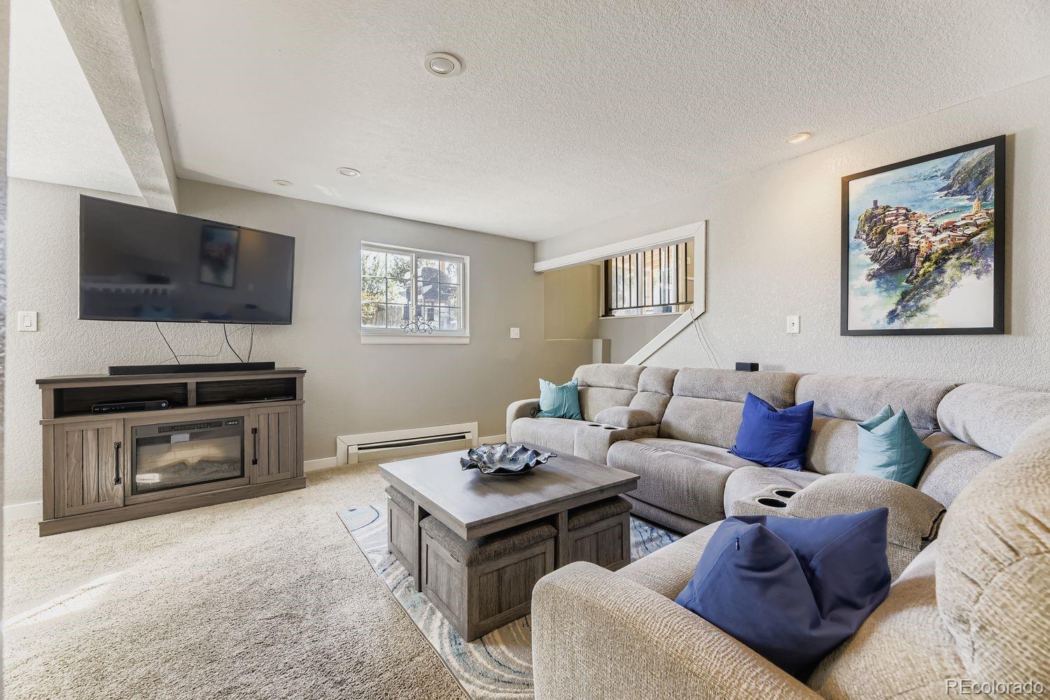 6910 W Floyd Avenue Lakewood CO 80227