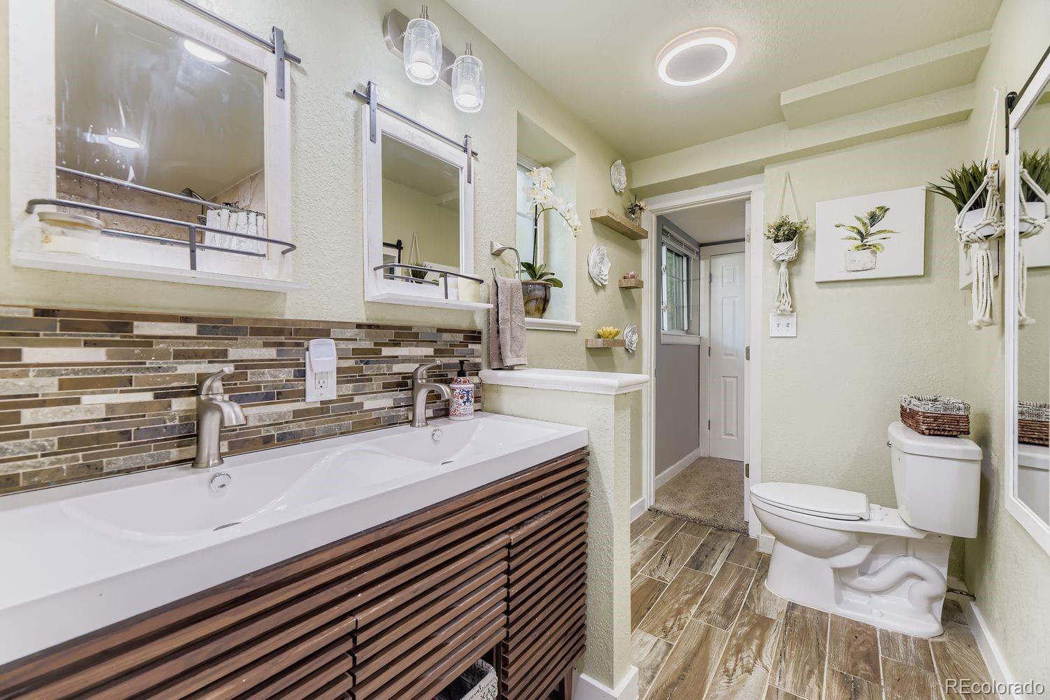 6910 W Floyd Avenue Lakewood CO 80227
