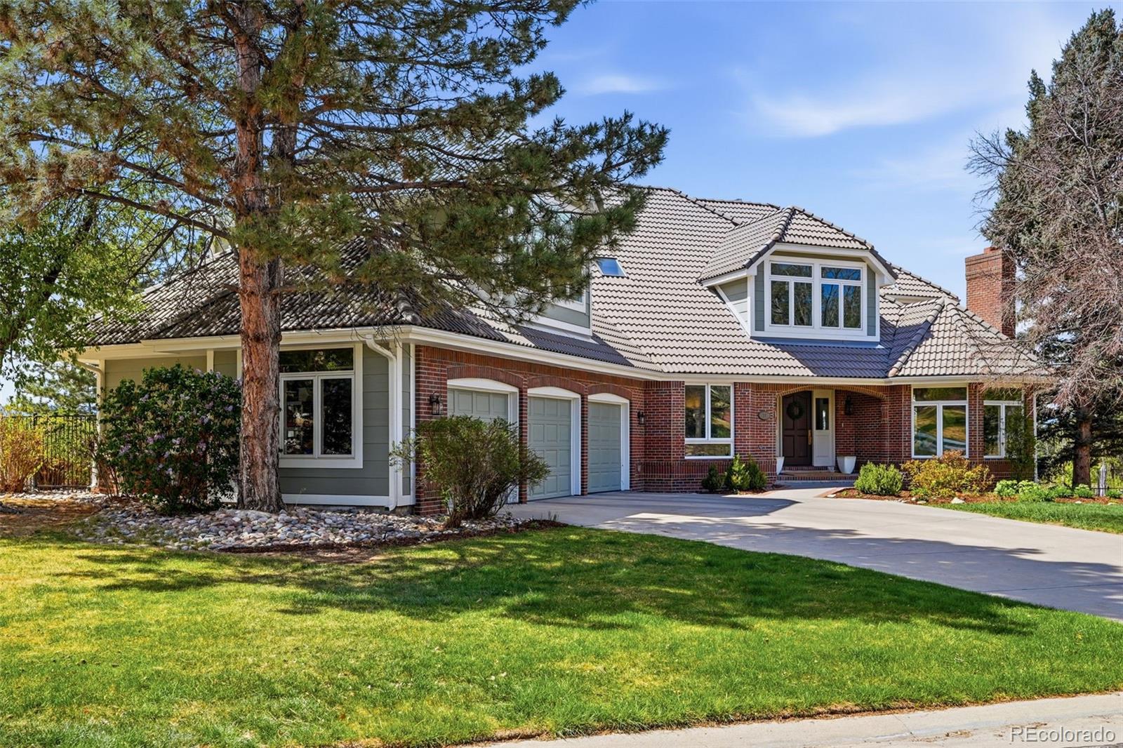 77 Falcon Hills Drive Highlands Ranch CO 80126
