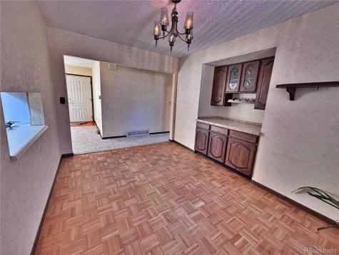 745 Mobile Street Aurora CO 80011