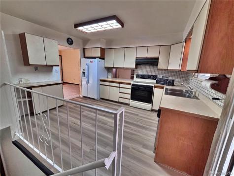 745 Mobile Street Aurora CO 80011