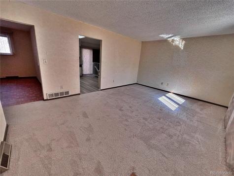 745 Mobile Street Aurora CO 80011