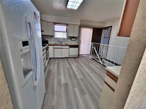 745 Mobile Street Aurora CO 80011