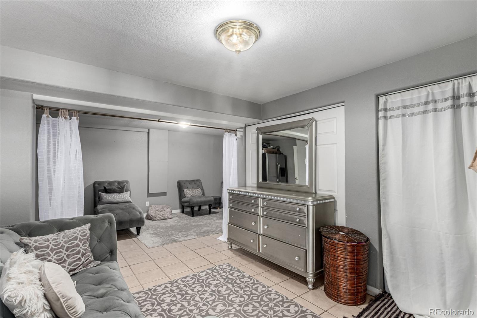 3296 S Bryant Street Englewood CO 80110