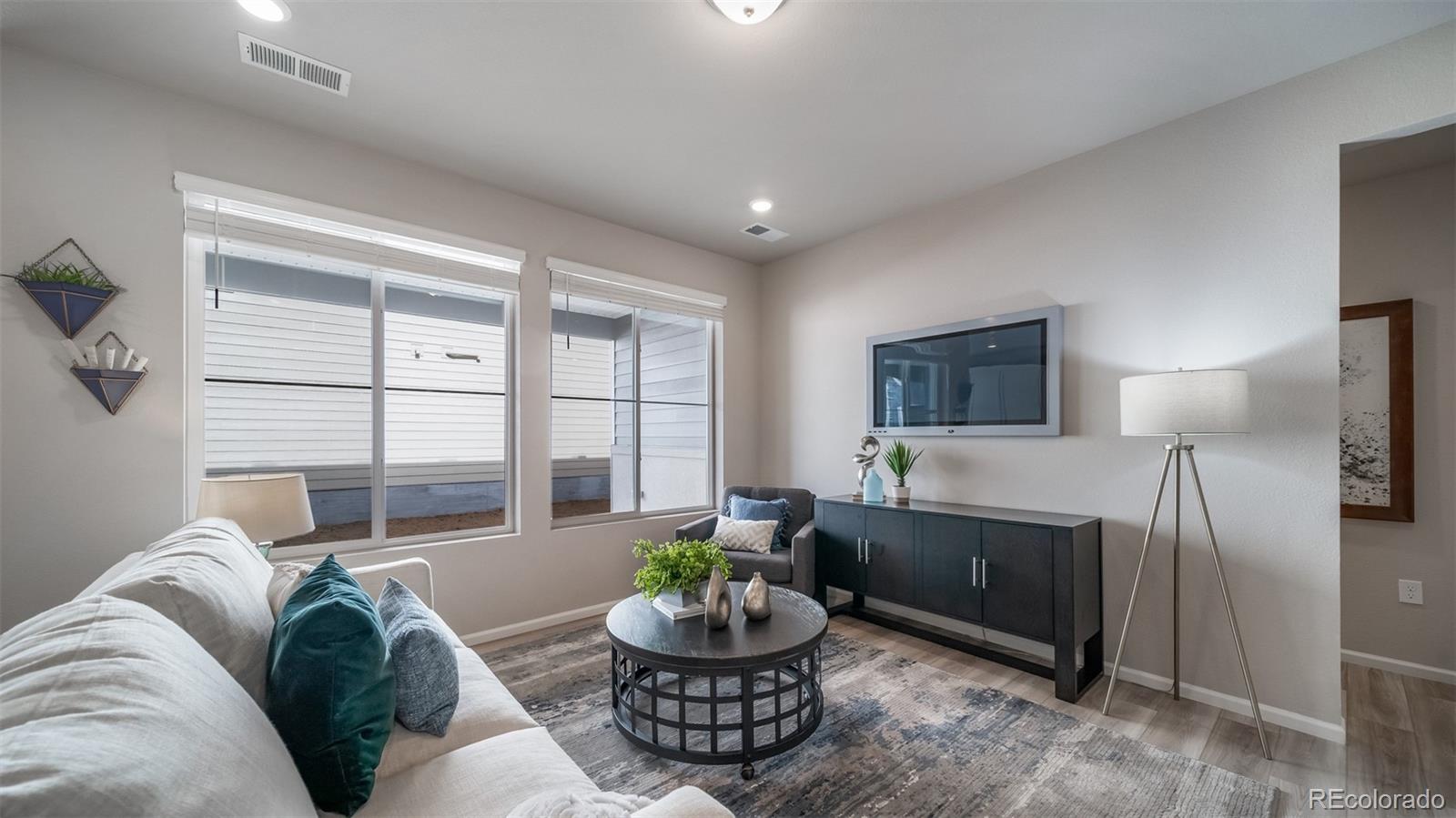 5161 N Quatar Street Aurora CO 80019