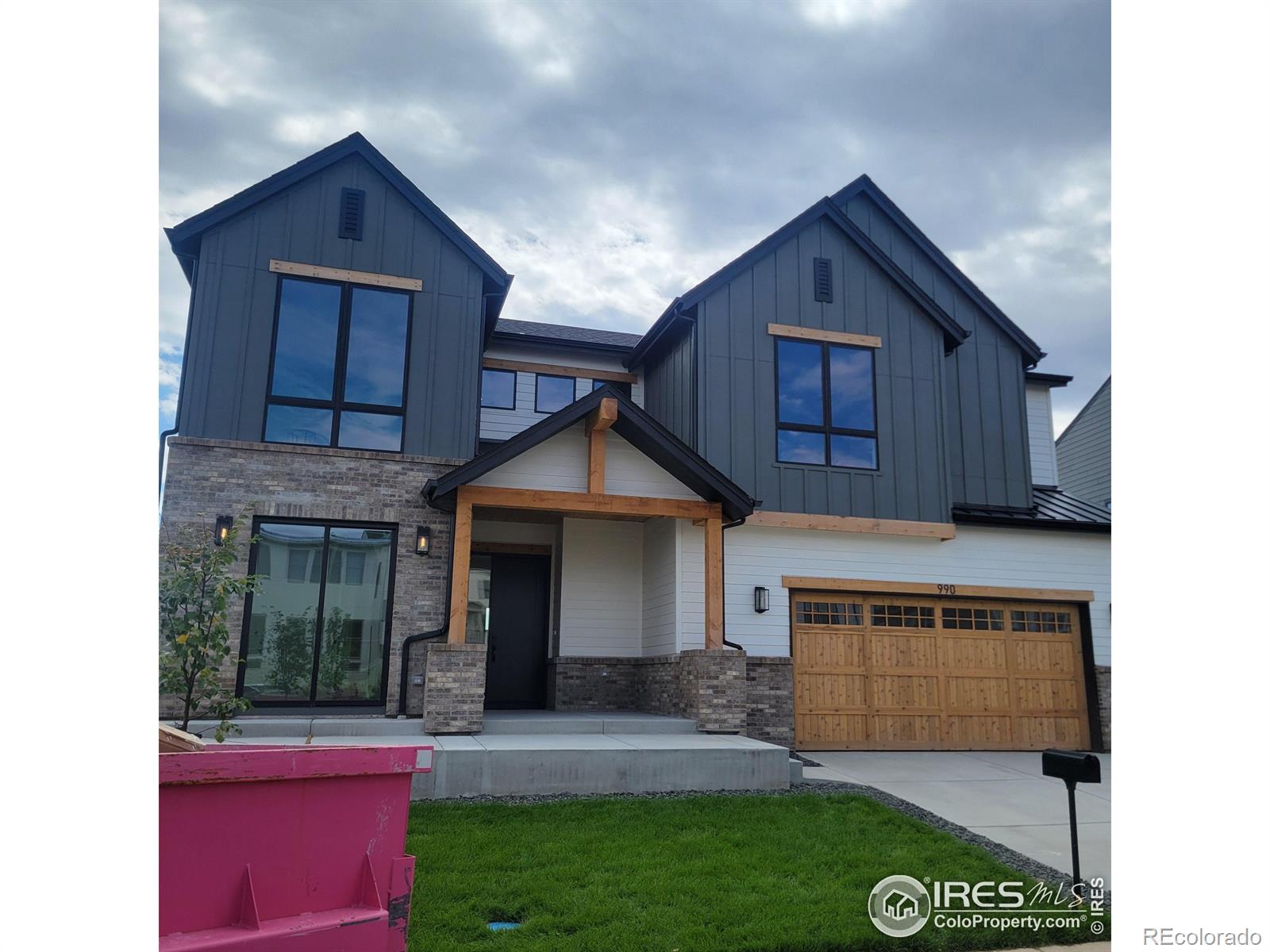 990 Arapahoe Circle Louisville CO 80027