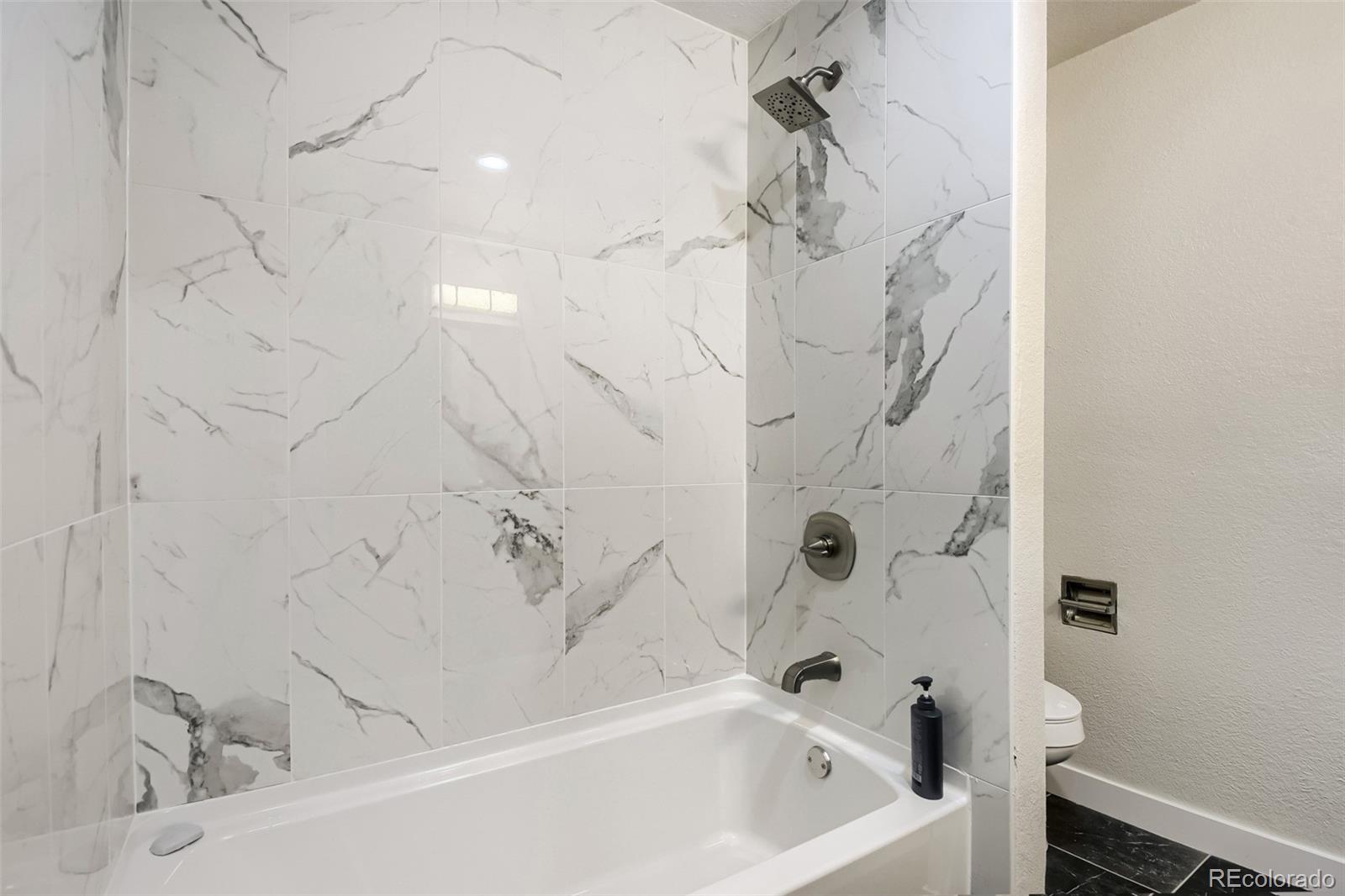 17464 E Temple Drive Aurora CO 80015