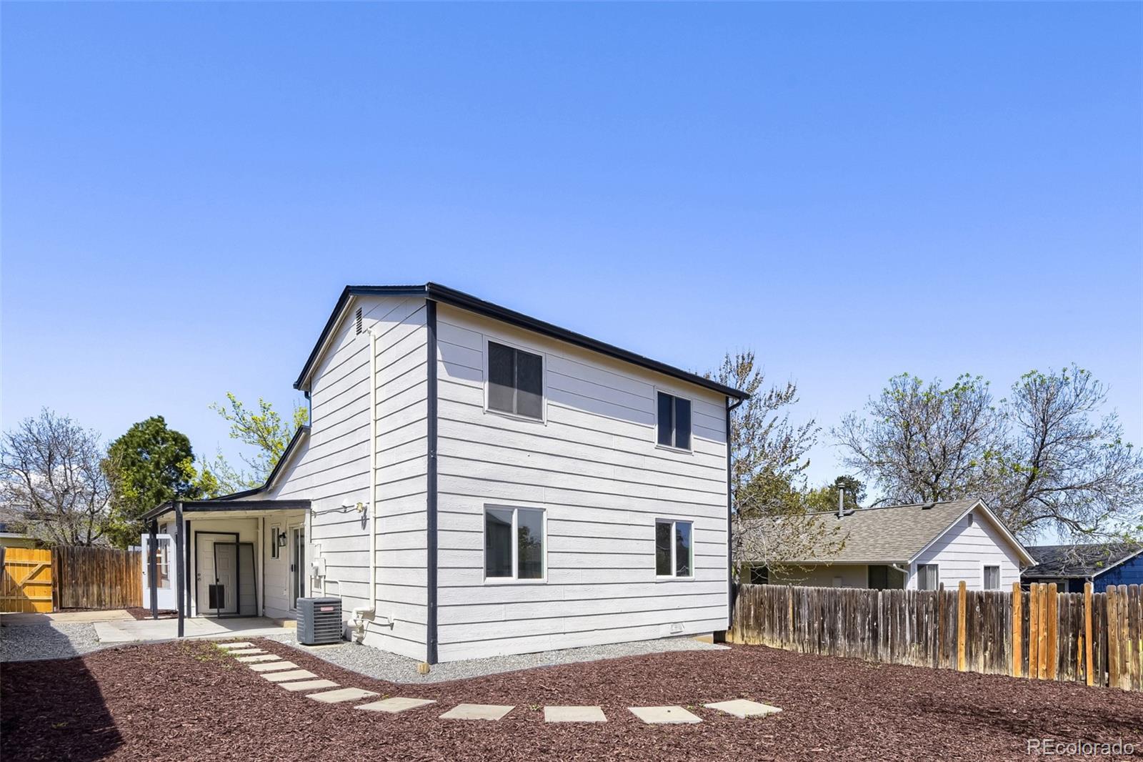 17464 E Temple Drive Aurora CO 80015