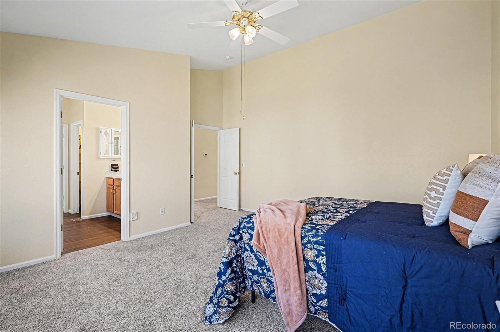 10732 W Dumbarton Circle Littleton CO 80127