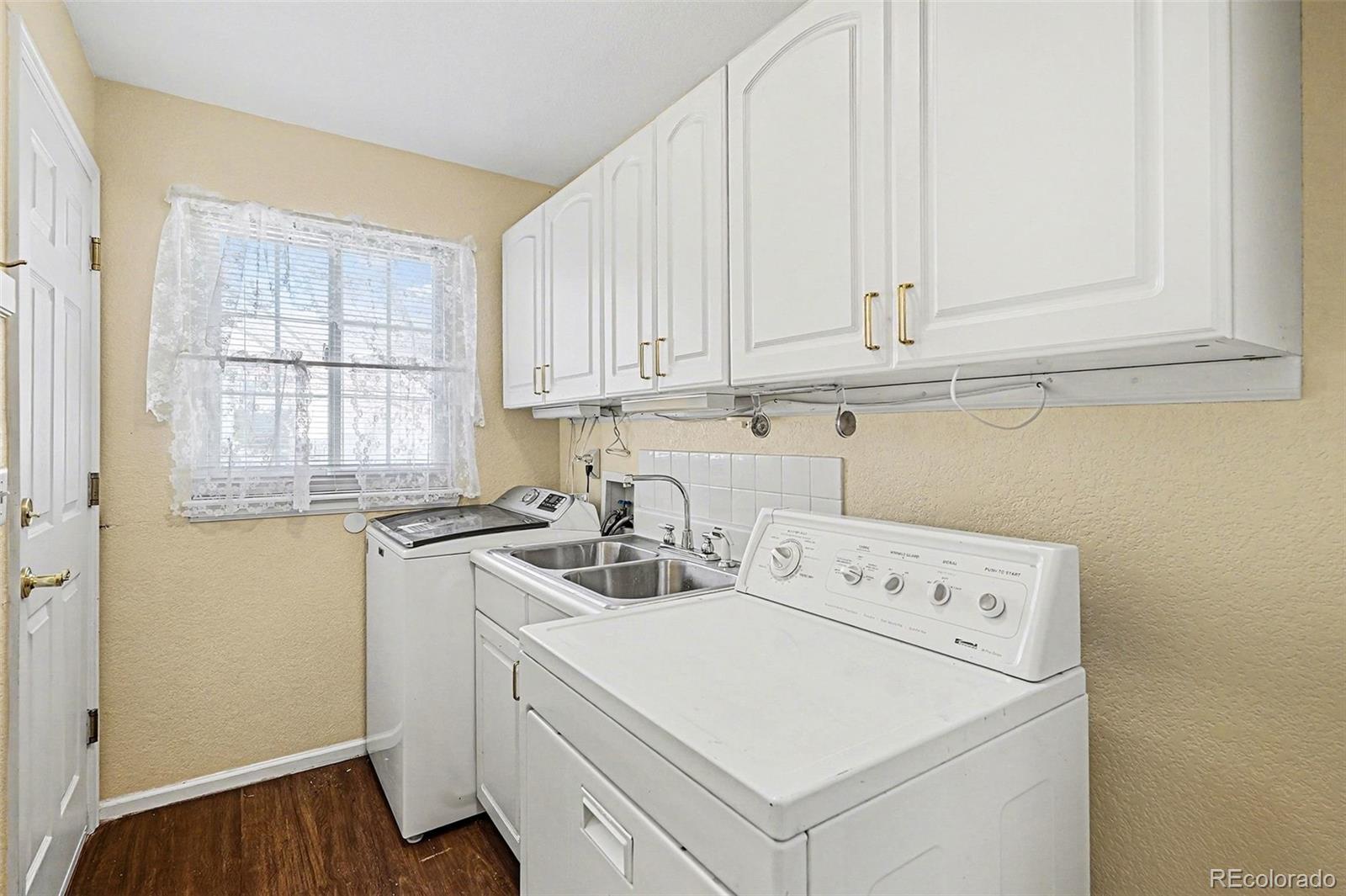 10732 W Dumbarton Circle Littleton CO 80127