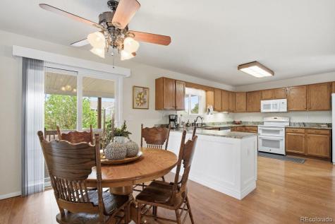 10461 Beech Street Littleton CO 80125