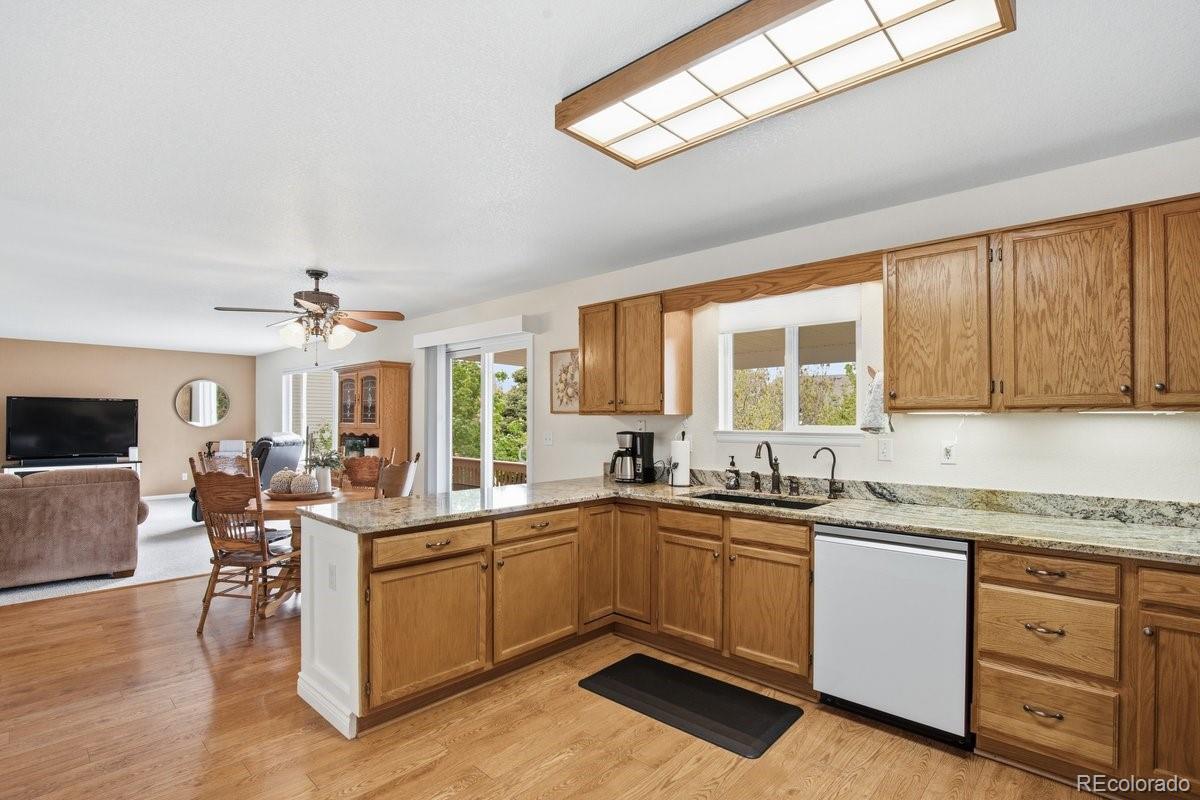10461 Beech Street Littleton CO 80125