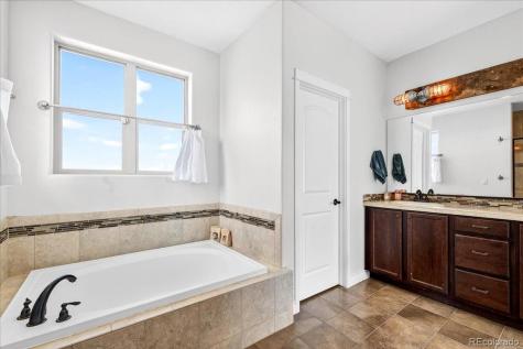 33280 Wyndham Circle Elizabeth CO 80107