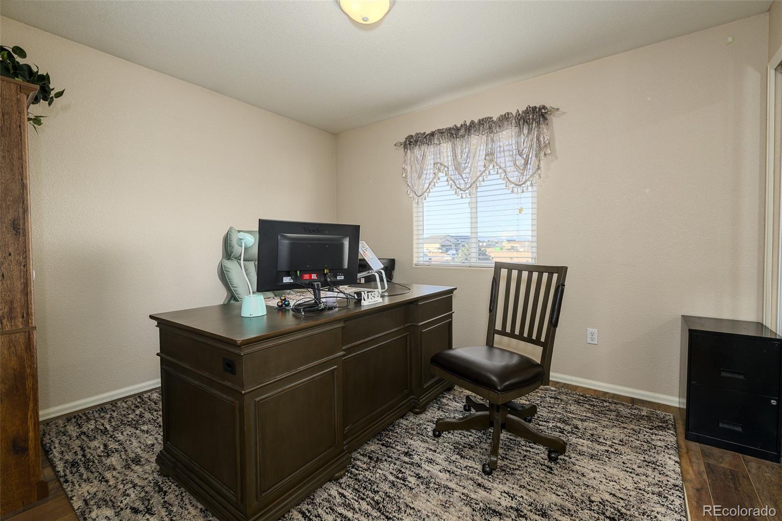 758 E Woodleaf Drive Pueblo CO 81007