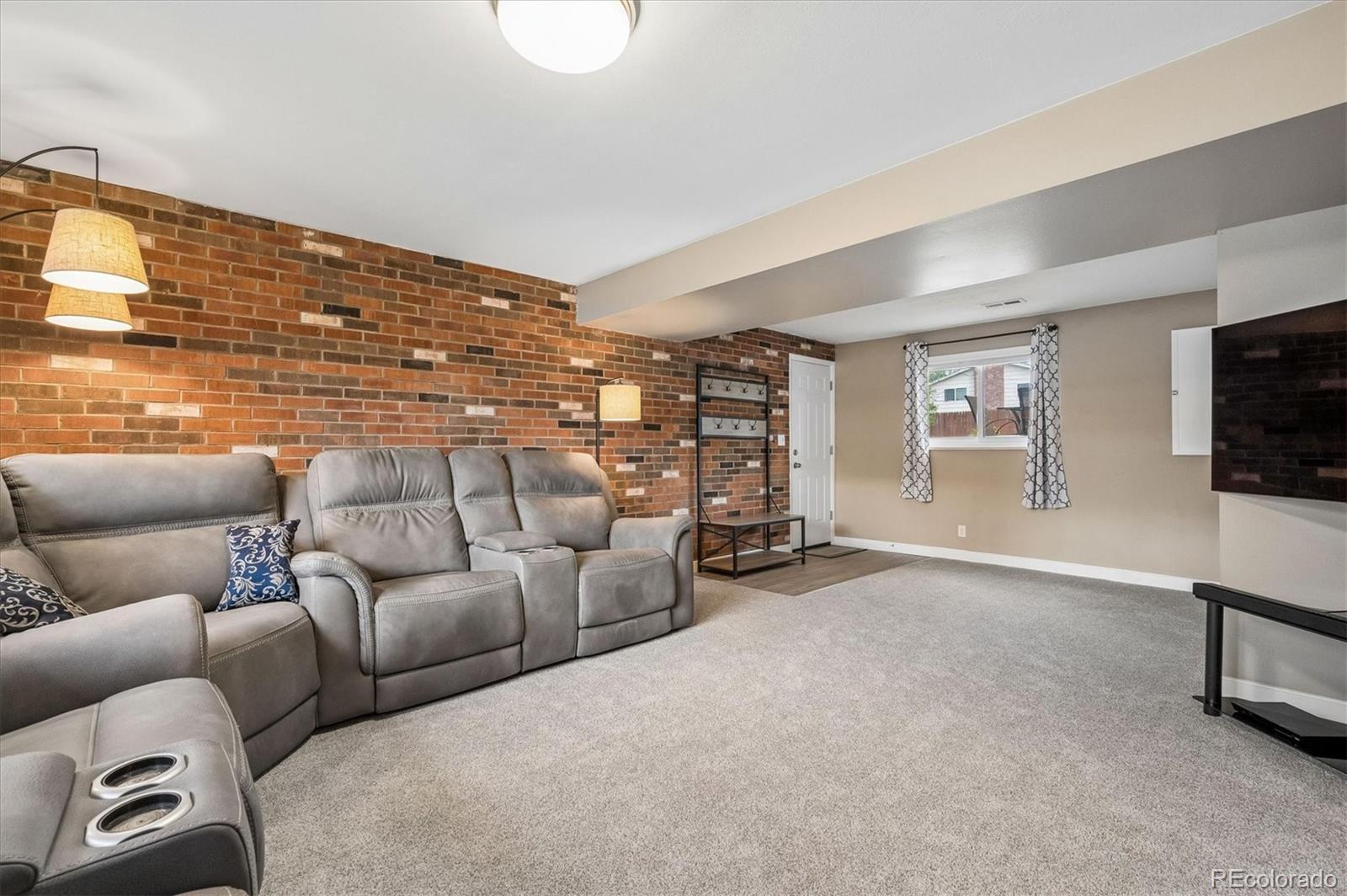 2846 S Quay Way Denver CO 80227