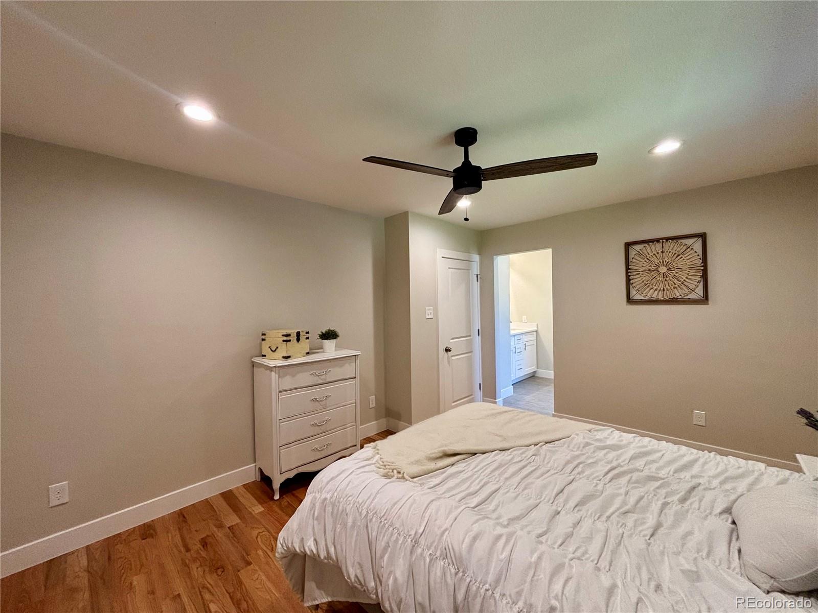 2582 S High Street Denver CO 80210