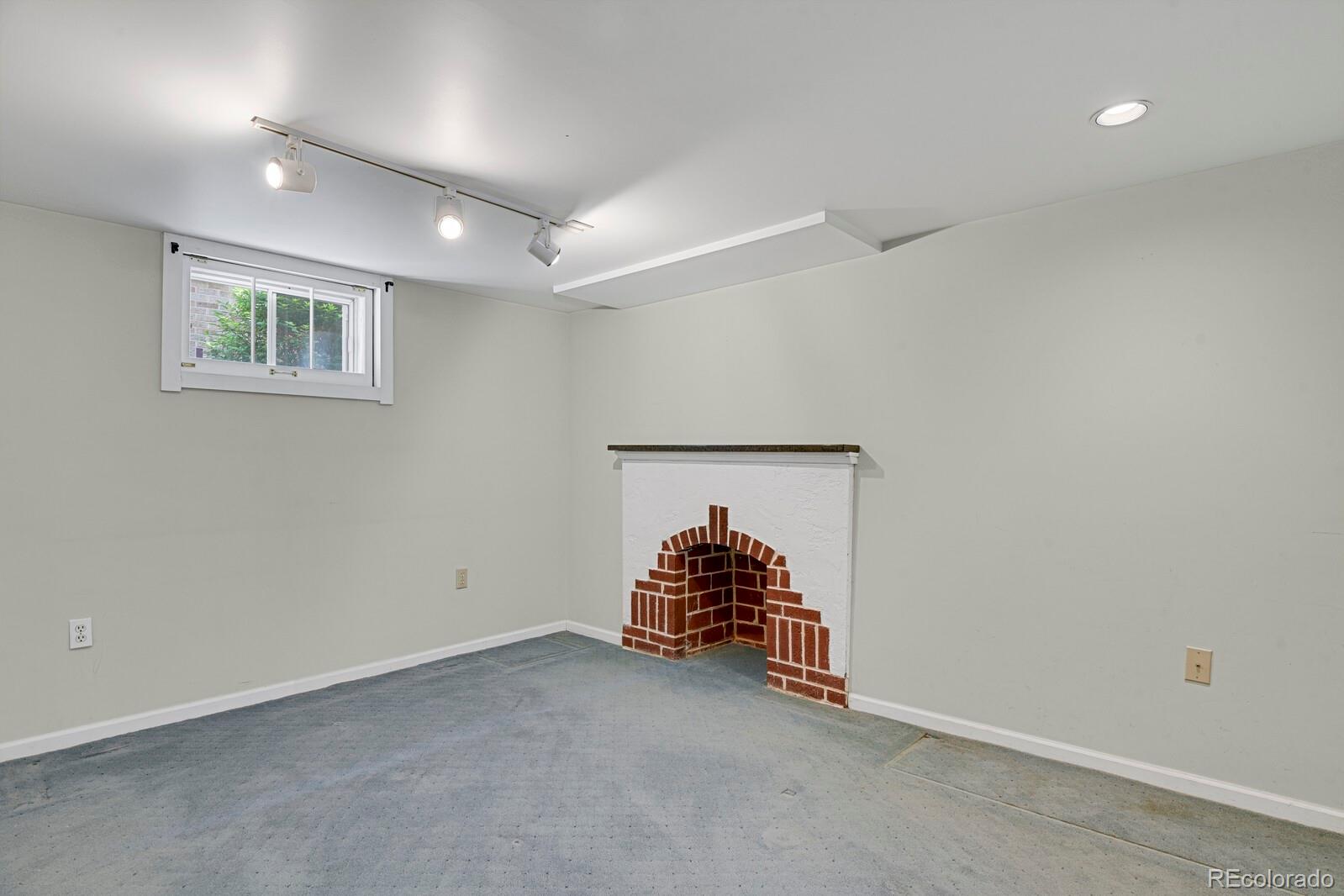 3705 W 25th Avenue Denver CO 80211