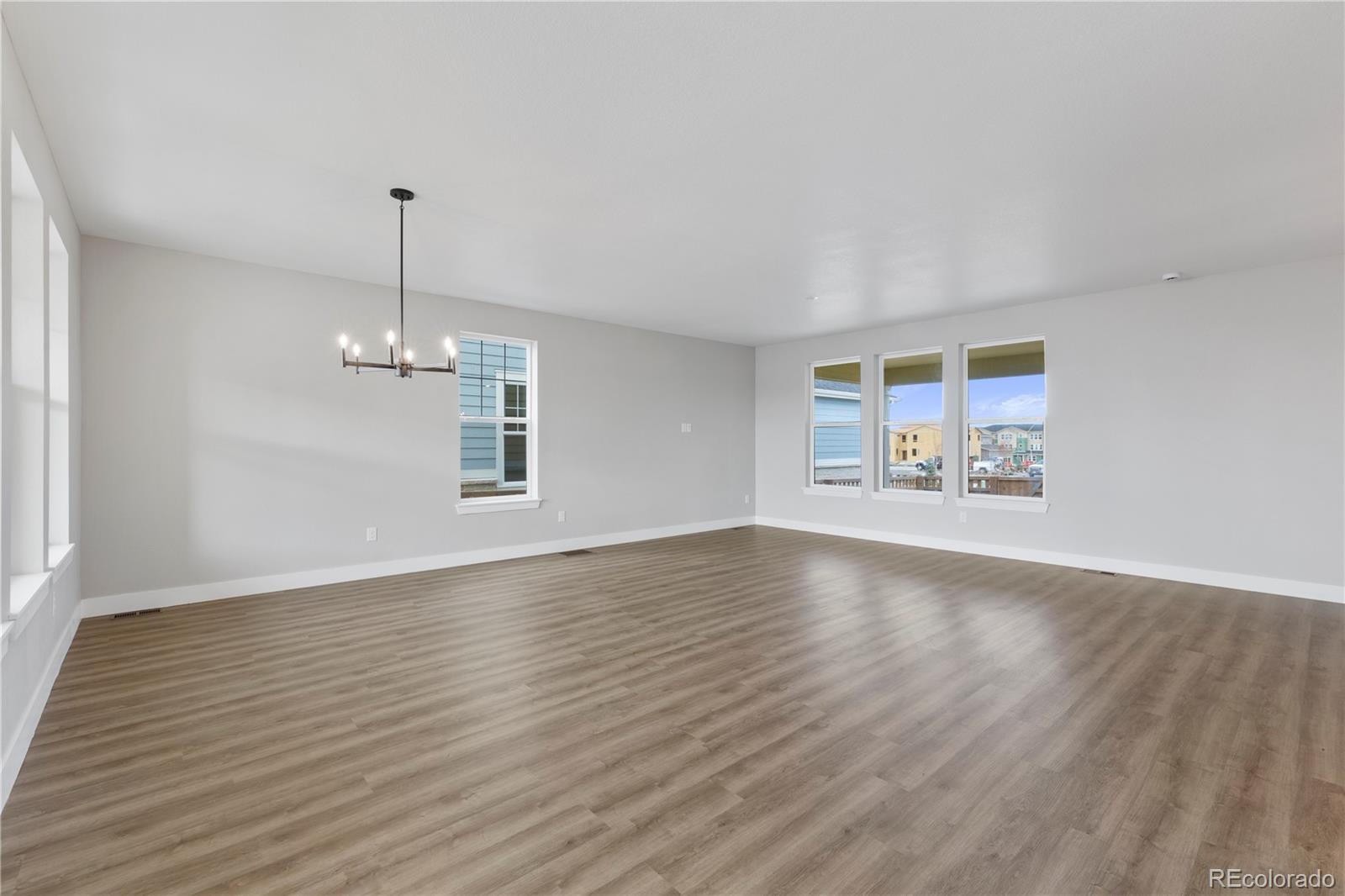 24207 E 53 Road Drive Aurora CO 80019