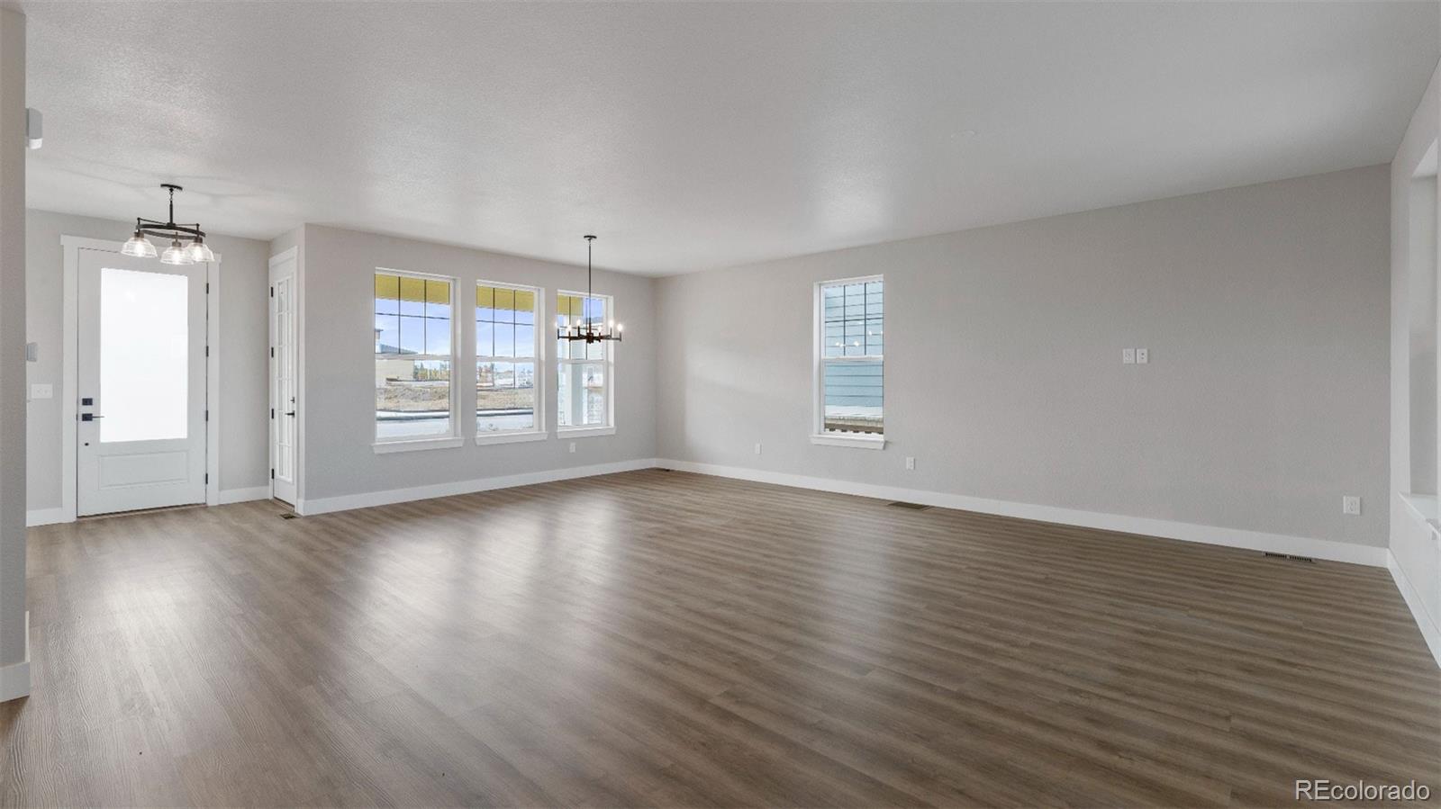 24207 E 53 Road Drive Aurora CO 80019