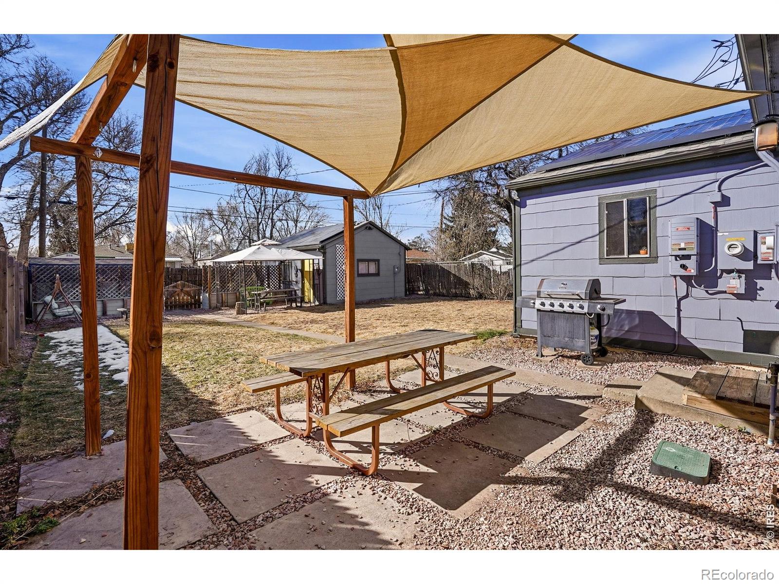 2057 Ironton Street Aurora CO 80010