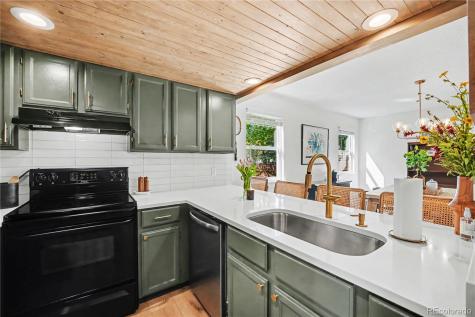 8975 W 89th Place Broomfield CO 80021