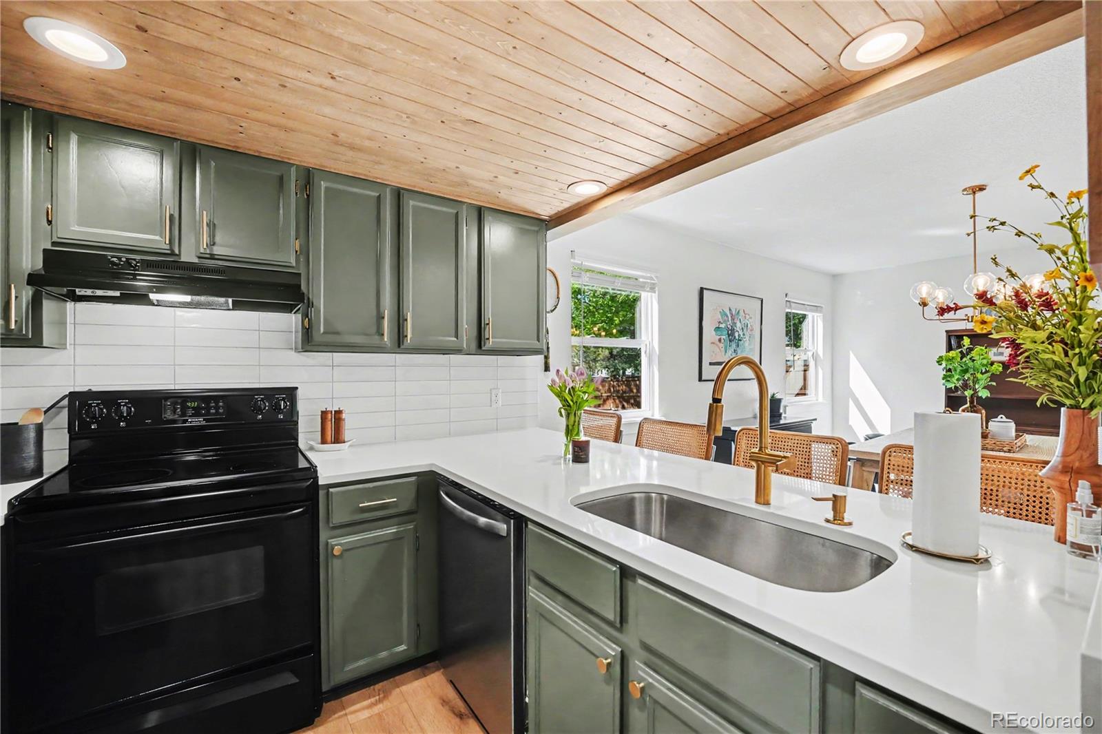 8975 W 89th Place Broomfield CO 80021