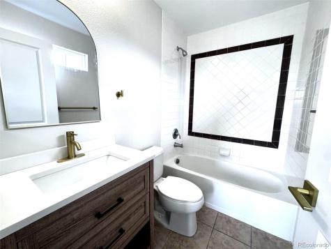 3280 S Malaya Court Aurora CO 80013