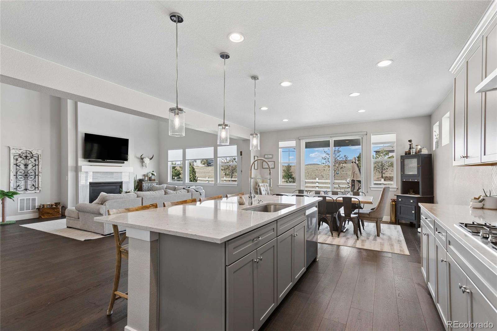 7125 S Uriah Street Aurora CO 80016