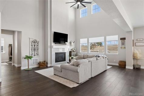 7125 S Uriah Street Aurora CO 80016