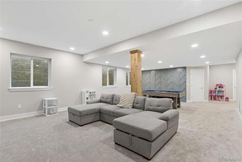 7125 S Uriah Street Aurora CO 80016