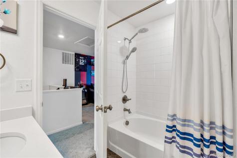 4074 N Picadilly Court Aurora CO 80019