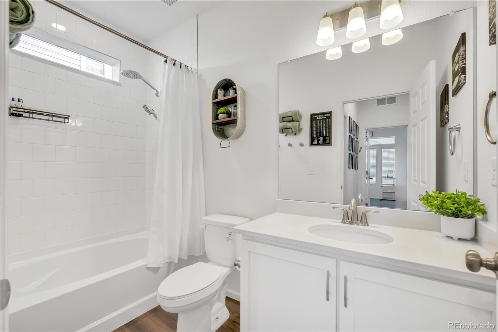 4074 N Picadilly Court Aurora CO 80019