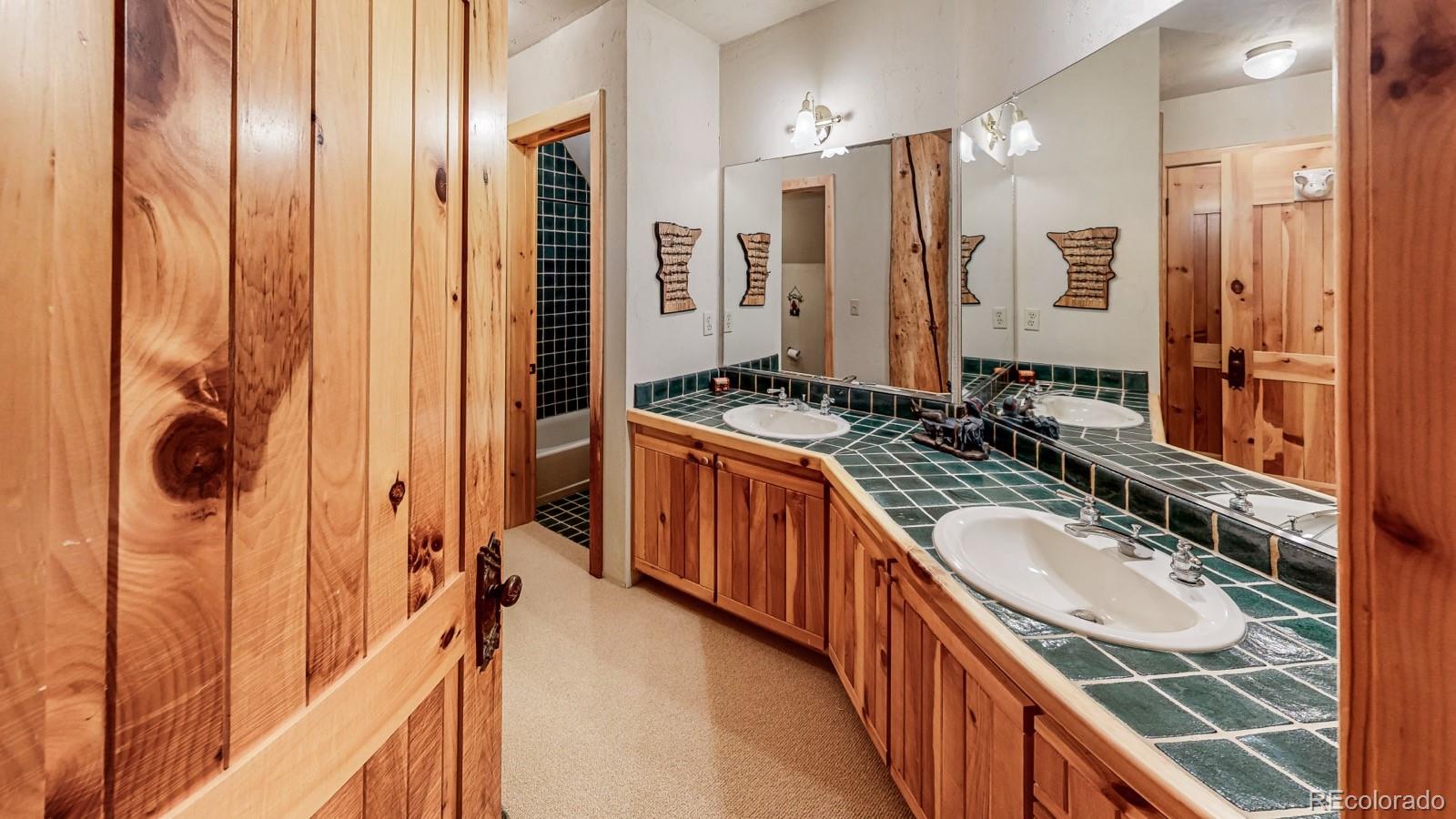 2418 Forest Road 526 Creede CO 81130