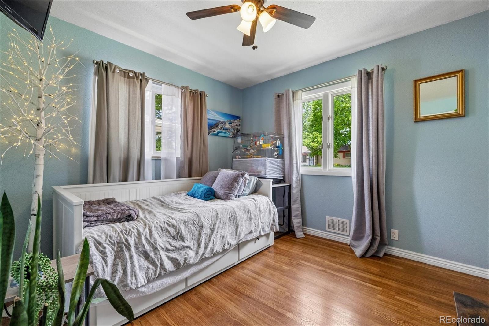 1843 S Glencoe Street Denver CO 80222