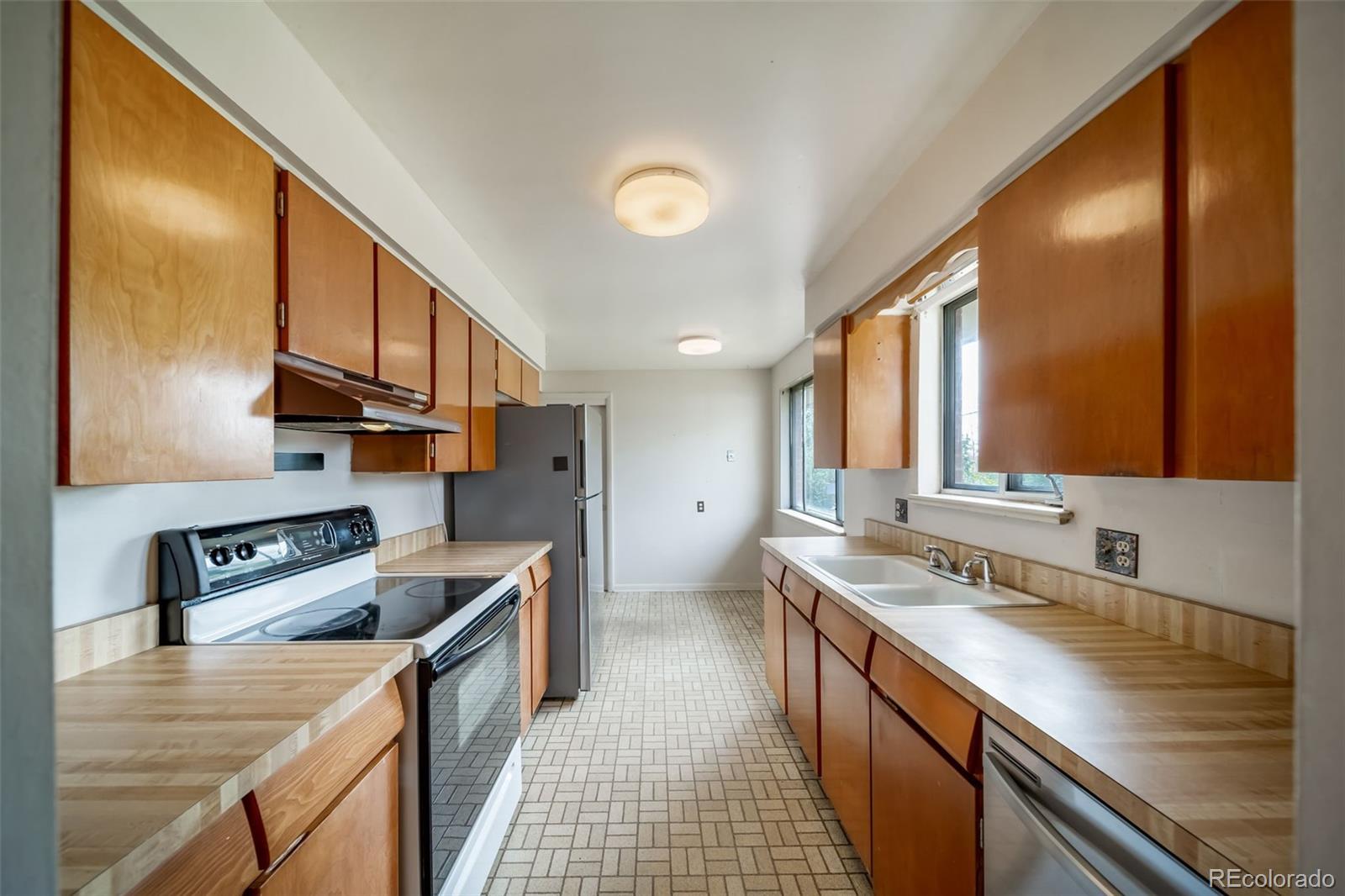 10330 W 60th Avenue Arvada CO 80004