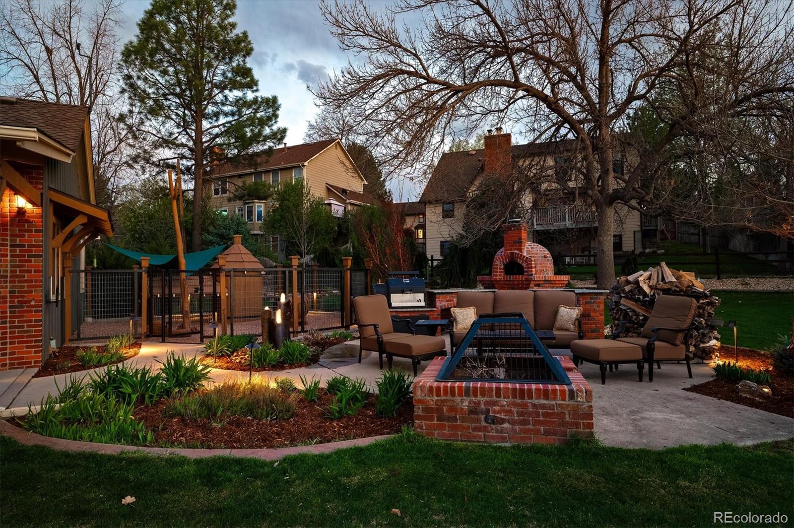8830 W Bear Creek Drive Lakewood CO 80227