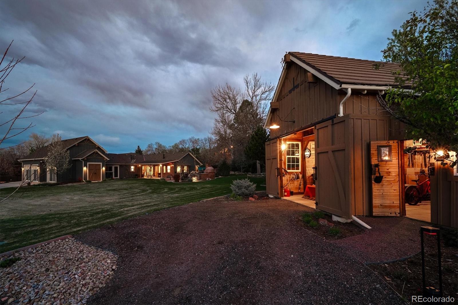 8830 W Bear Creek Drive Lakewood CO 80227
