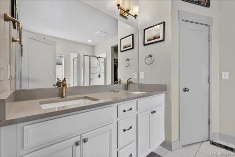 21463 E 59th Place Aurora CO 80019