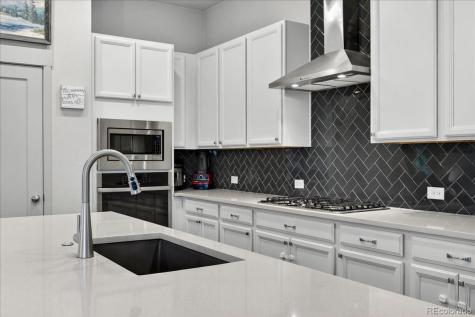 21463 E 59th Place Aurora CO 80019