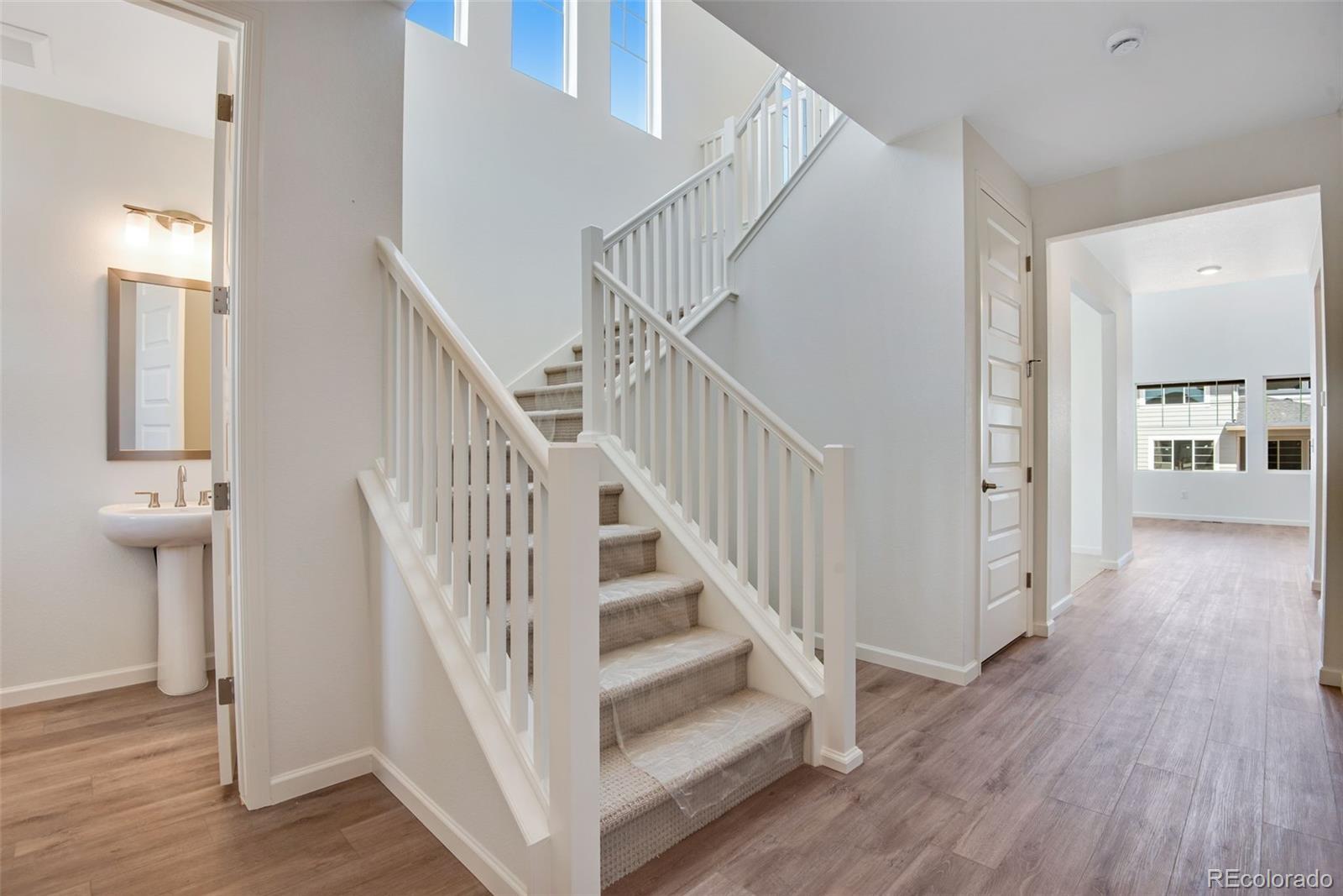 24563 E 34th Avenue Aurora CO 80019