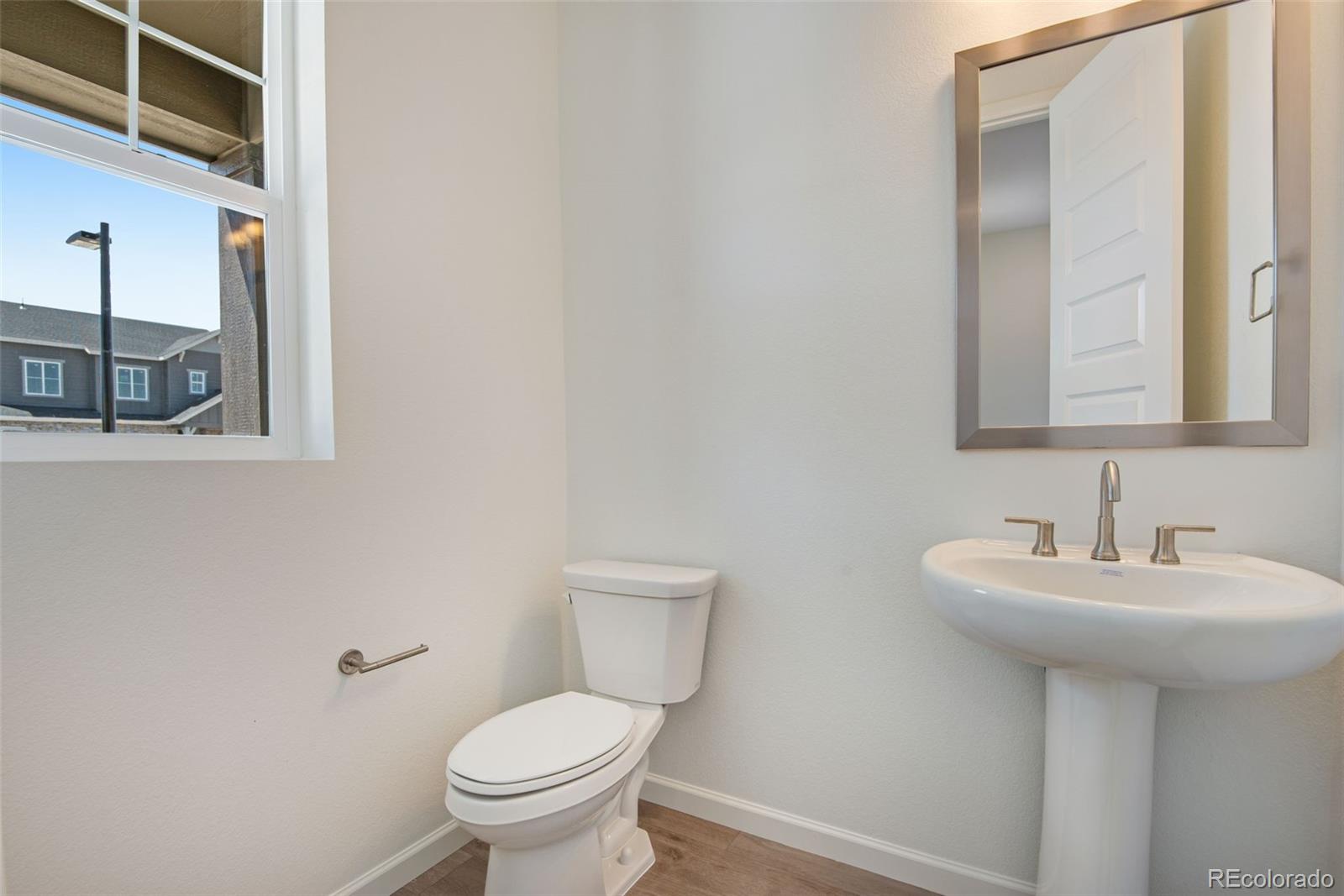 24563 E 34th Avenue Aurora CO 80019