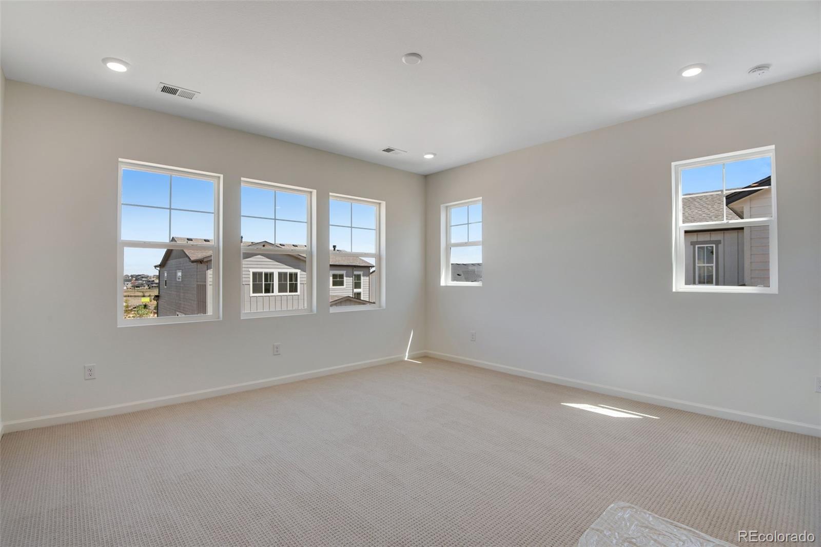 24563 E 34th Avenue Aurora CO 80019