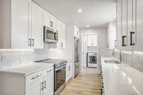 7037 S Newland Street Littleton CO 80128