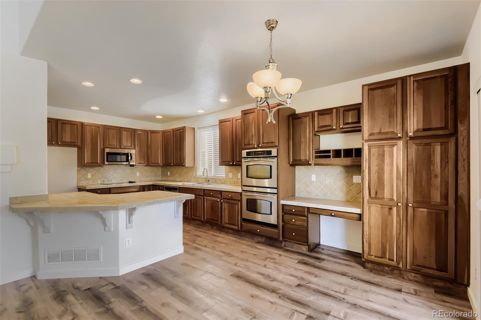 10805 Hickory Ridge Street Highlands Ranch CO 80126