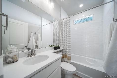 21845 E 51st Drive Aurora CO 80019