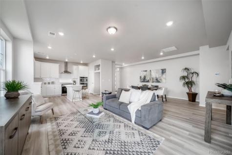 21845 E 51st Drive Aurora CO 80019