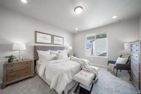 21845 E 51st Drive Aurora CO 80019